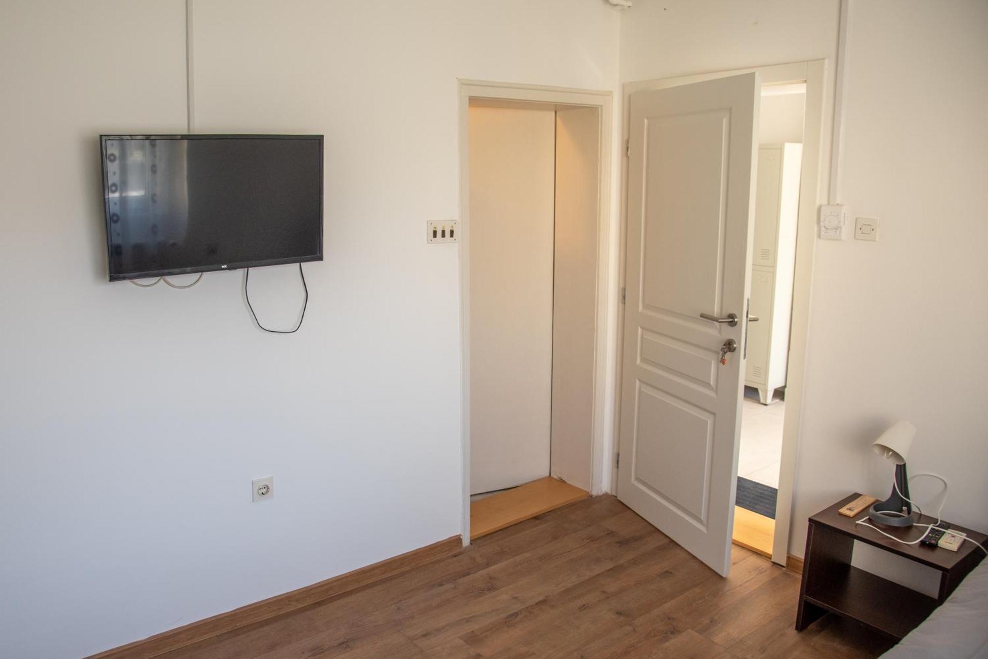 Apartments Kuca Aleksic นิส ภายนอก รูปภาพ