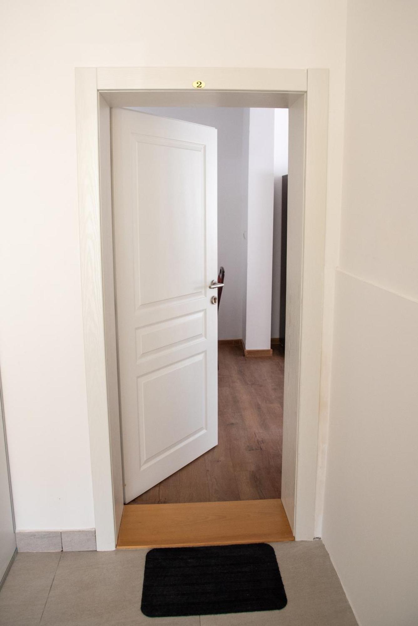 Apartments Kuca Aleksic นิส ภายนอก รูปภาพ