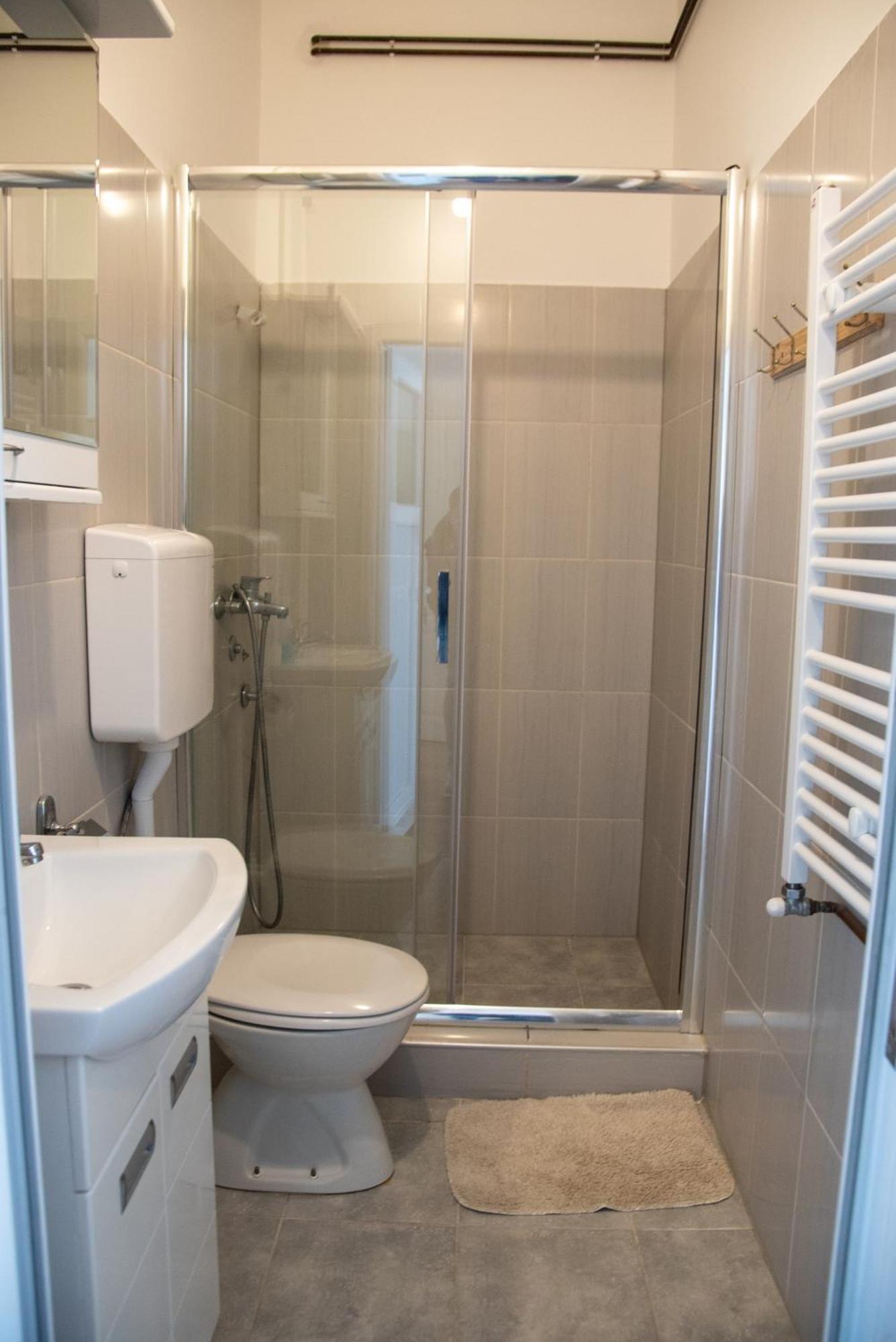 Apartments Kuca Aleksic นิส ภายนอก รูปภาพ
