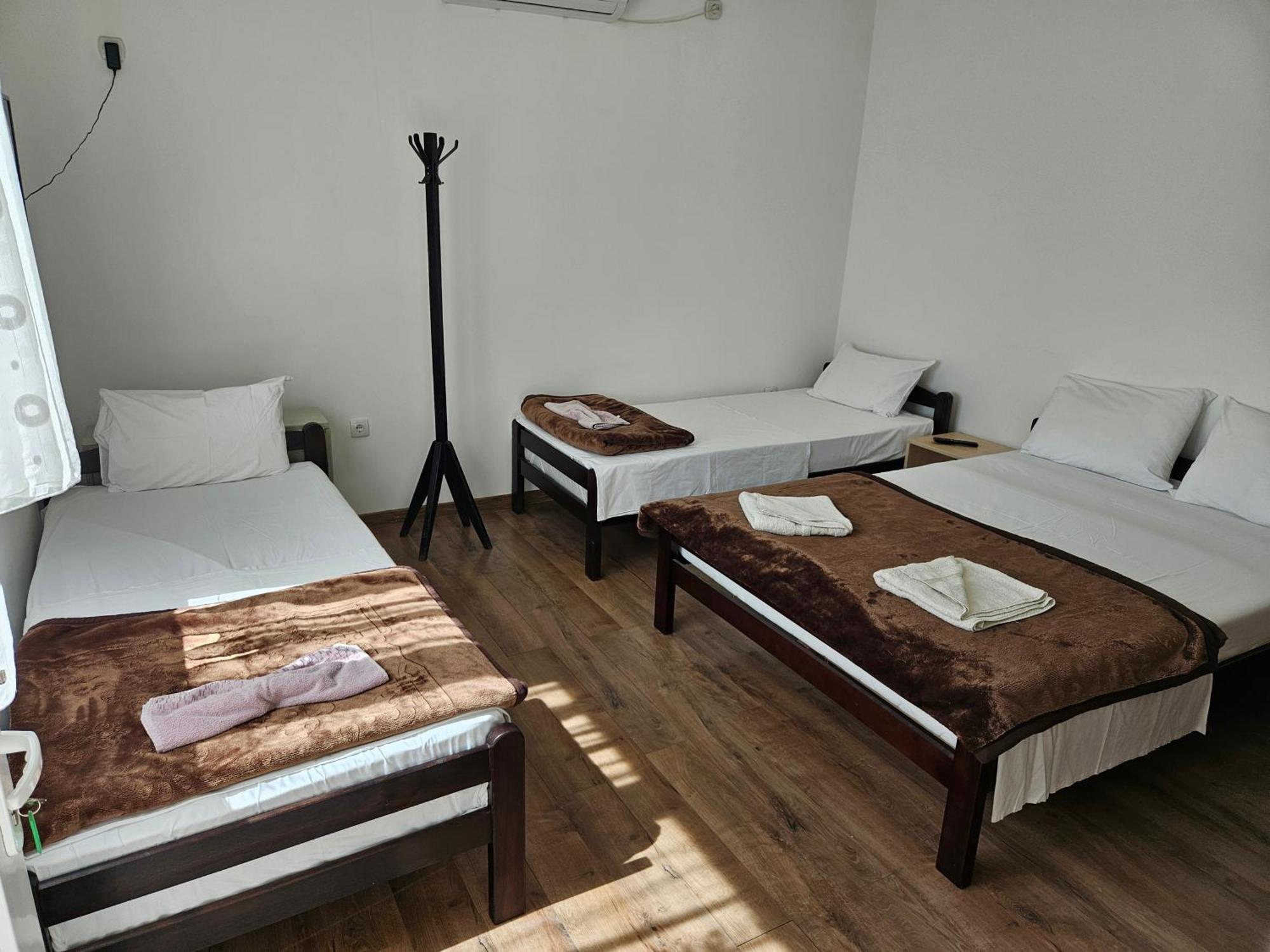 Apartments Kuca Aleksic นิส ภายนอก รูปภาพ