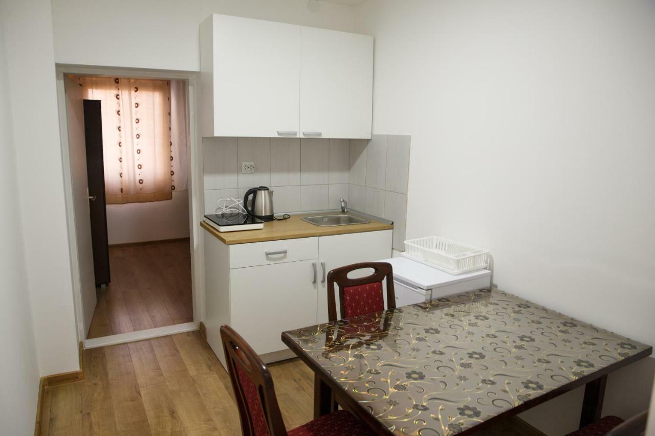 Apartments Kuca Aleksic นิส ภายนอก รูปภาพ