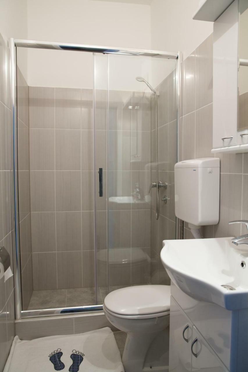 Apartments Kuca Aleksic นิส ภายนอก รูปภาพ